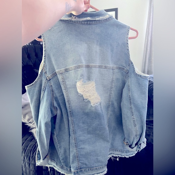 Jordan Woods plus size Jean jacket - Picture 3 of 4